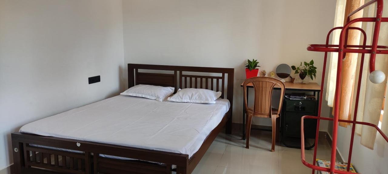 Soly'S Villa Homestay มุนนาร์ ภายนอก รูปภาพ