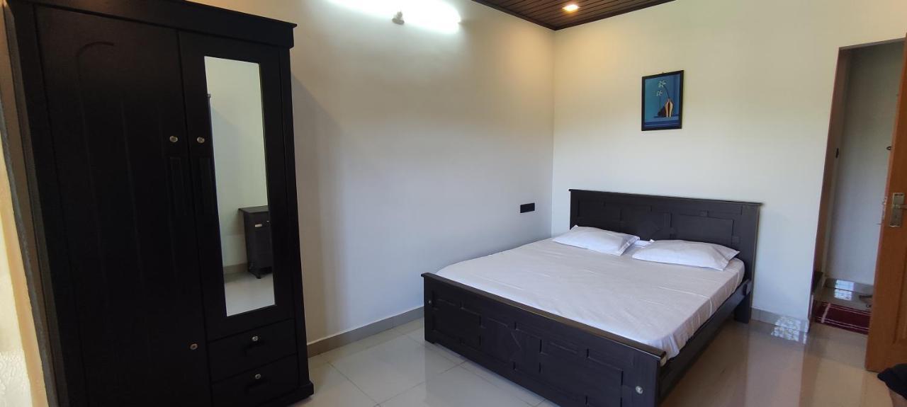 Soly'S Villa Homestay มุนนาร์ ภายนอก รูปภาพ